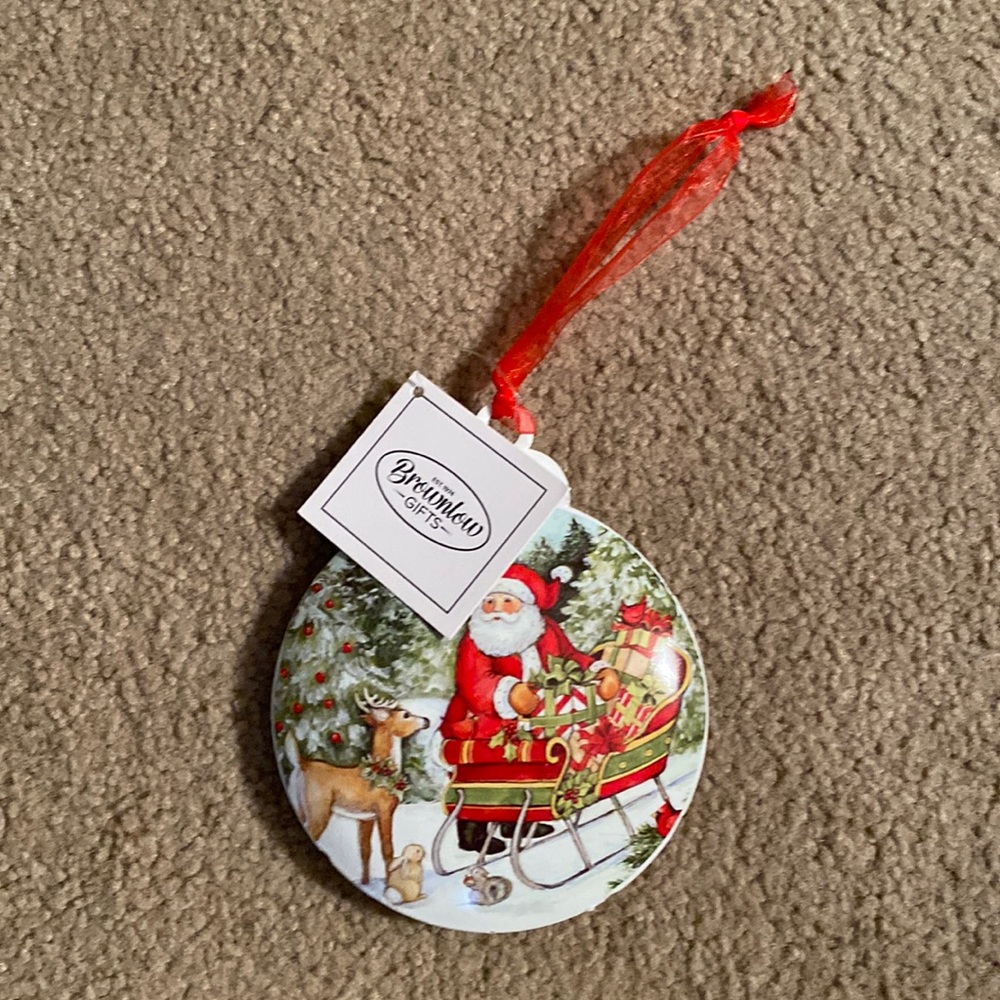 Brown low sSanta with Sleigh Ornament